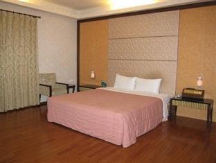Hua Xiang Motel - Fengshan Kao-siung Exteriér fotografie